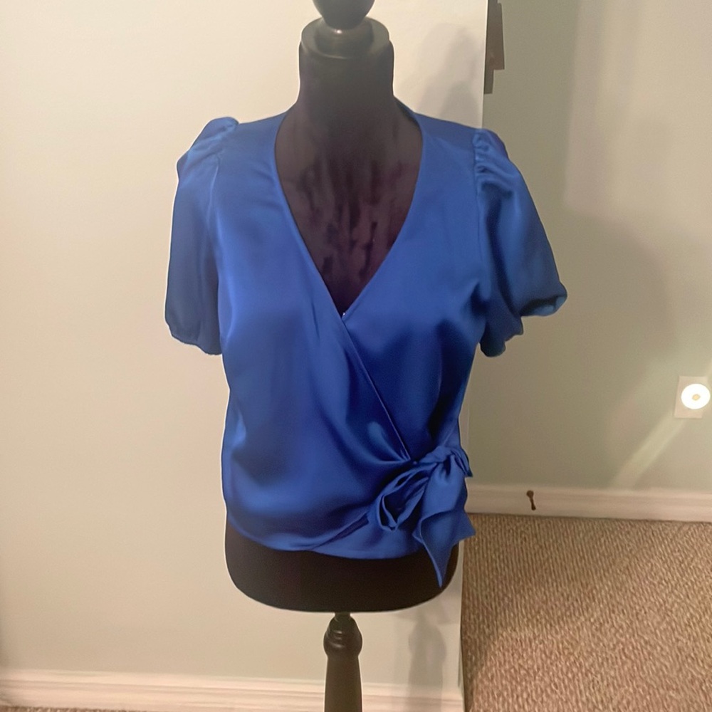 Blue Nine West wraparound blouse